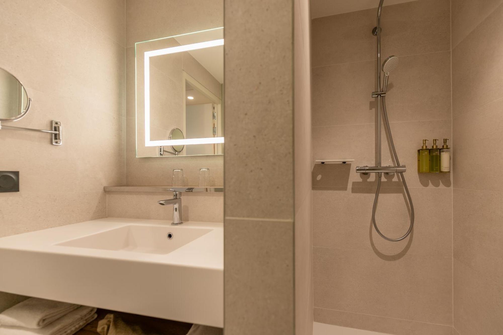 De La Caillere Hotel 4*