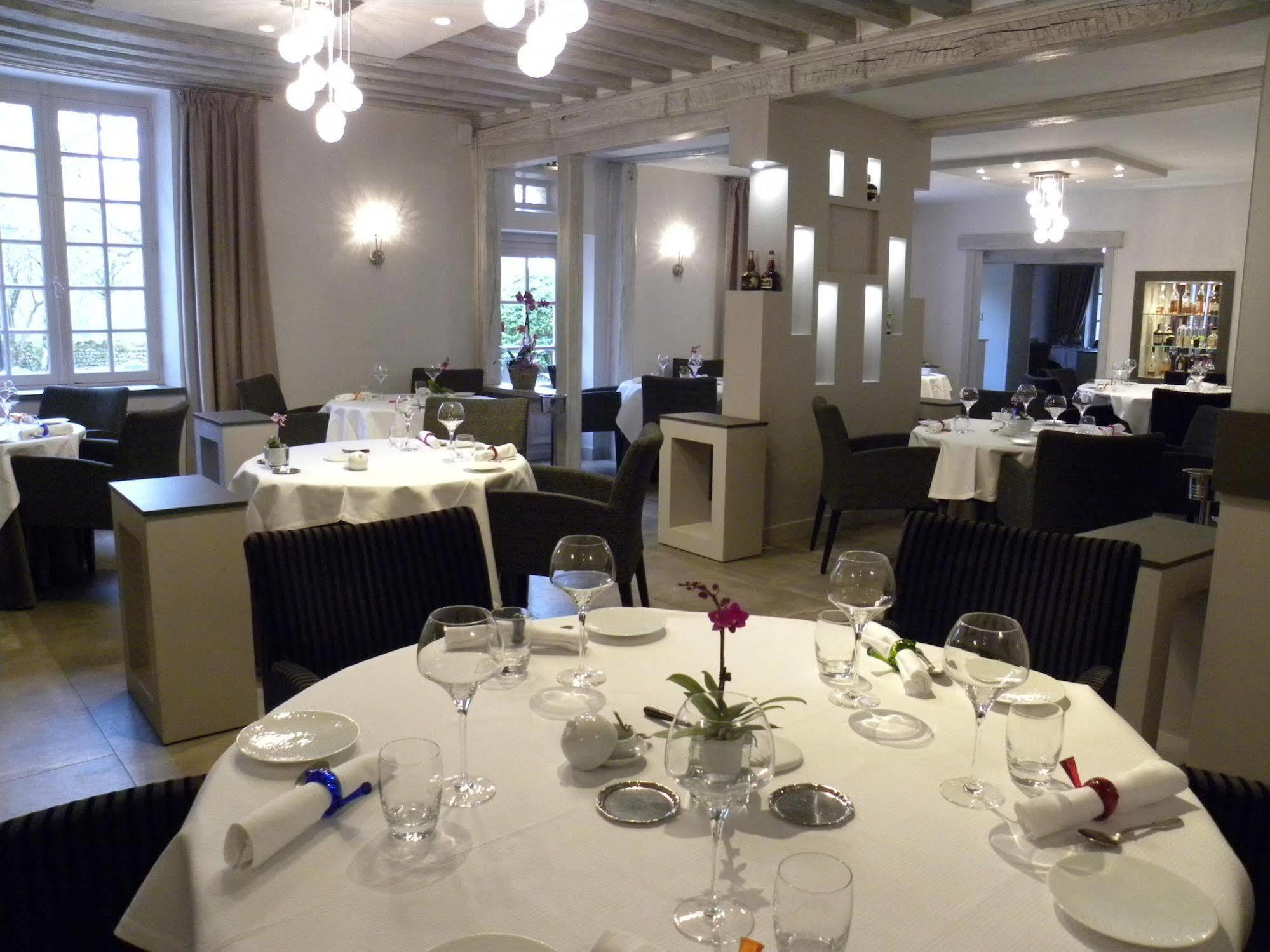 Hotel L'auberge De La Caillère 4*